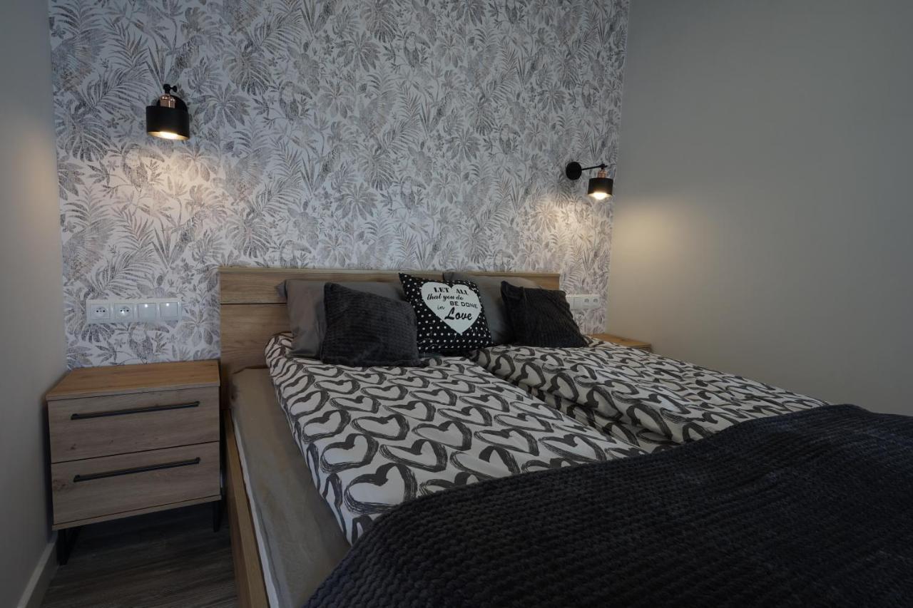 Apartament Przy Plantach Nowy Sacz Exterior photo