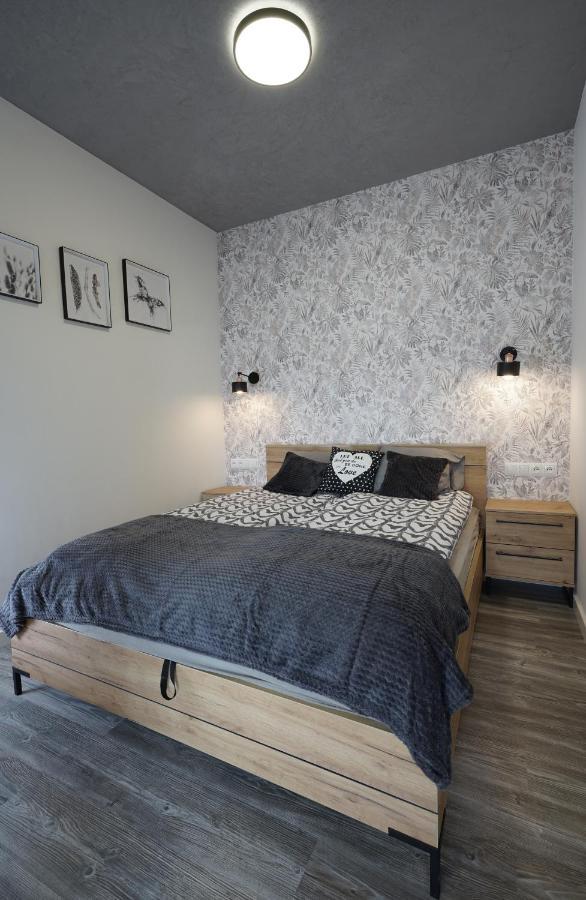 Apartament Przy Plantach Nowy Sacz Exterior photo