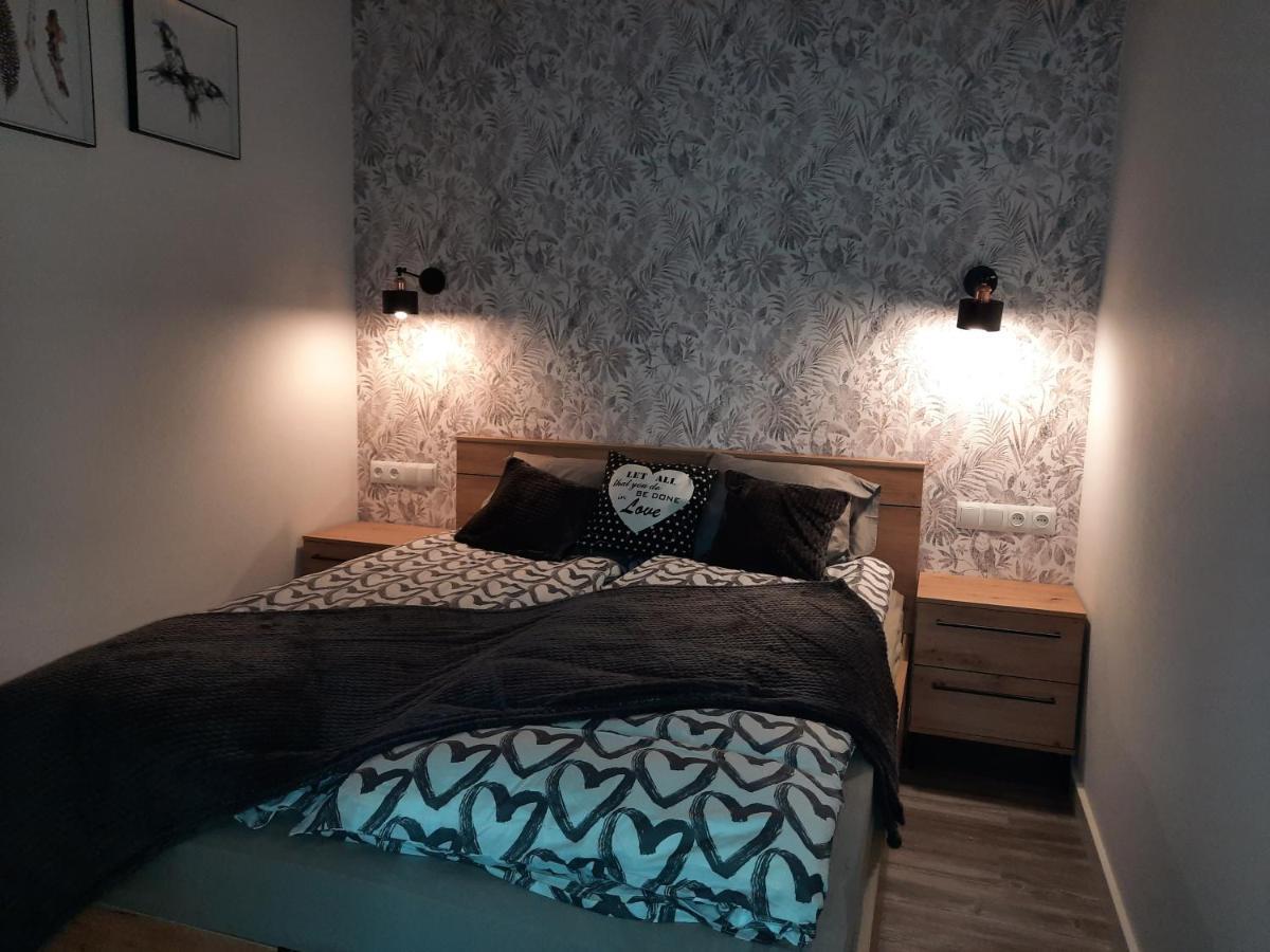 Apartament Przy Plantach Nowy Sacz Exterior photo